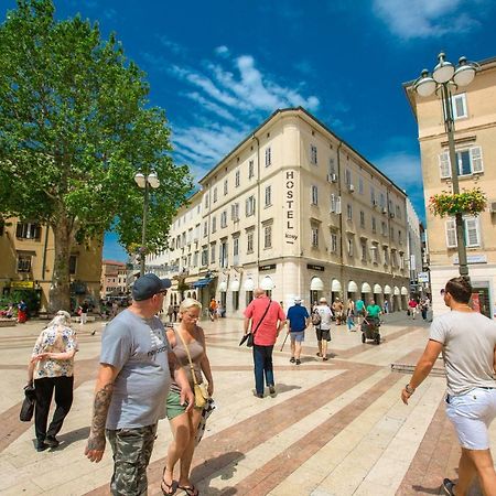 Hostel Kosy Rijeka Ngoại thất bức ảnh