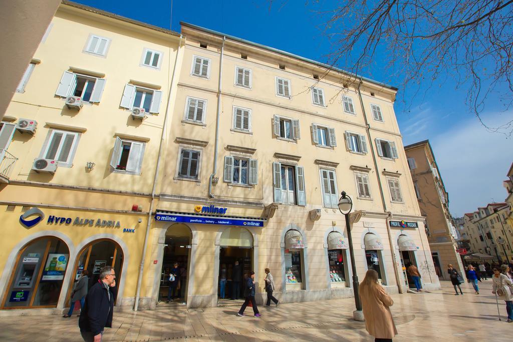 Hostel Kosy Rijeka Ngoại thất bức ảnh